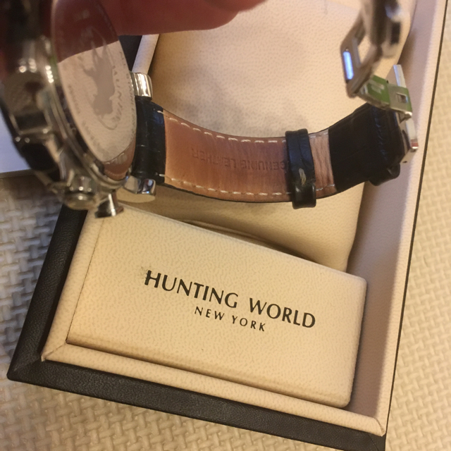 HUNTING WORLD(ハンティングワールド)のhunting world 腕時計 メンズの時計(腕時計(アナログ))の商品写真