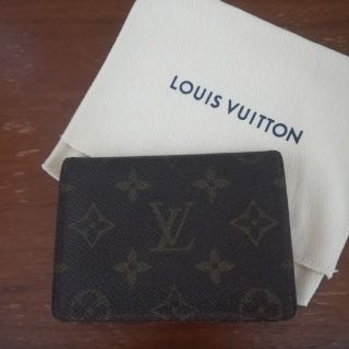 ルイヴィトン(LOUIS VUITTON)のLOUIS  VUITTON  パスケース　【あや様専用】(名刺入れ/定期入れ)