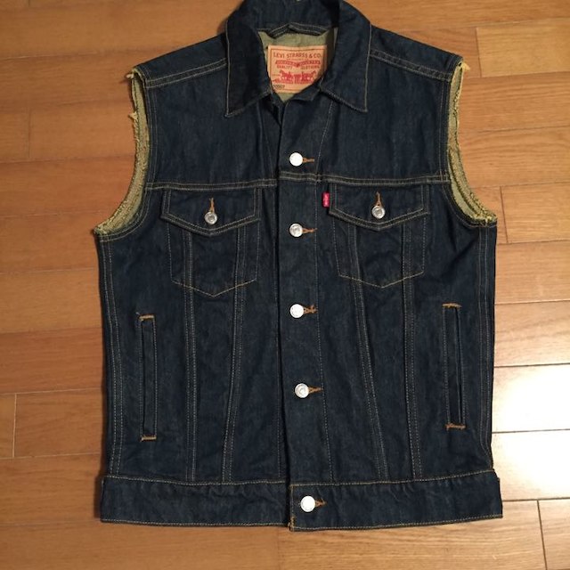 Levi's(リーバイス)のLEVIS 70507ベスト(美品です) USA.LEVI メンズのトップス(ベスト)の商品写真