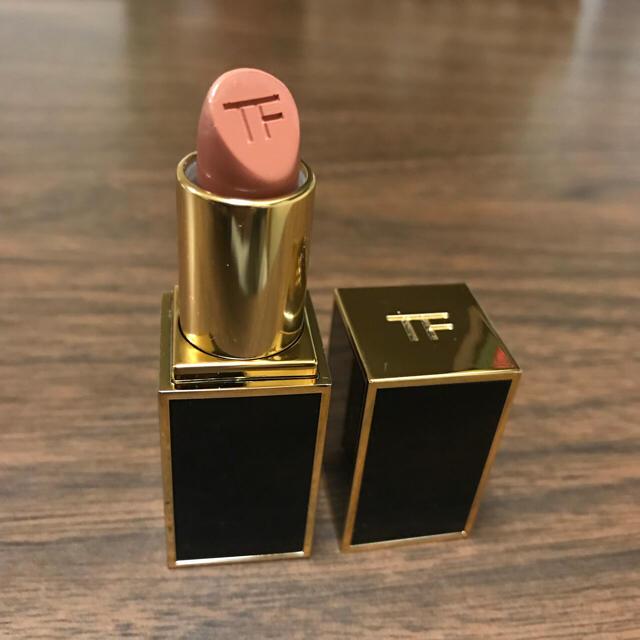 TOM FORD(トムフォード)のTOM FORD トムフォード セーブルスモーク 14 コスメ/美容のベースメイク/化粧品(口紅)の商品写真