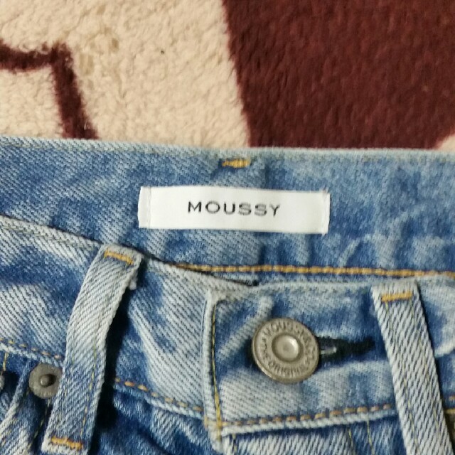 moussy(マウジー)のマウジークラッシュデニム23 レディースのパンツ(デニム/ジーンズ)の商品写真