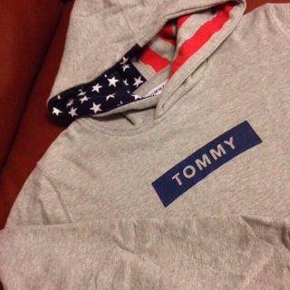 トミーヒルフィガー(TOMMY HILFIGER)のパーカーワンピ(TOMMY)お取り置き中(ひざ丈ワンピース)