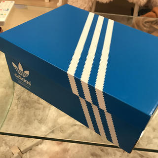 アディダス(adidas)のアディダス 靴の空箱(ショップ袋)