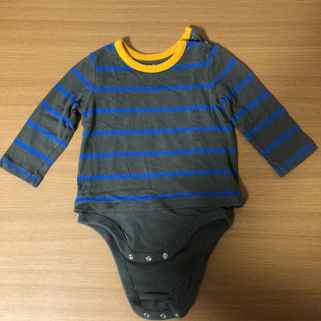 babyGAP(ベビーギャップ)のbaby Gap 長袖Tシャツ サイズ70 キッズ/ベビー/マタニティのベビー服(~85cm)(Ｔシャツ)の商品写真