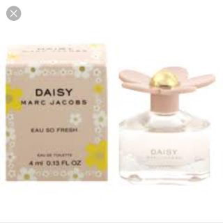 マークジェイコブス(MARC JACOBS)のデイジー 香水(香水(女性用))