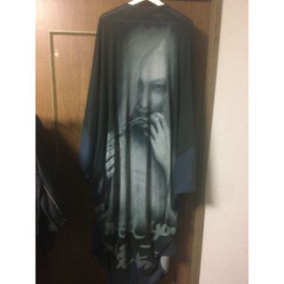 Yohji Yamamoto(ポンチョ)のフリマアイテム一覧 Yohji Yamamoto(ポンチョ)のフリマアイテム一覧