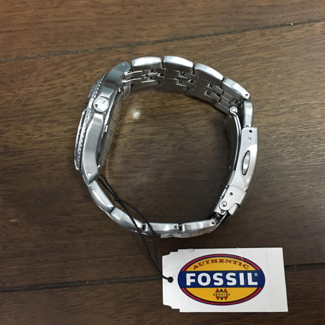 FOSSIL(フォッシル)の【ken_chang様 専用】FOSSIL フォッシル 腕時計 ウォッチ レッド メンズの時計(腕時計(アナログ))の商品写真