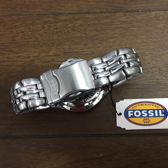 FOSSIL(フォッシル)の【ken_chang様 専用】FOSSIL フォッシル 腕時計 ウォッチ レッド メンズの時計(腕時計(アナログ))の商品写真