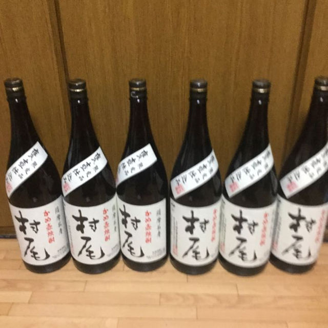 値下げしました。送料込み 村尾1800ml6本セット 食品/飲料/酒の酒(焼酎)の商品写真