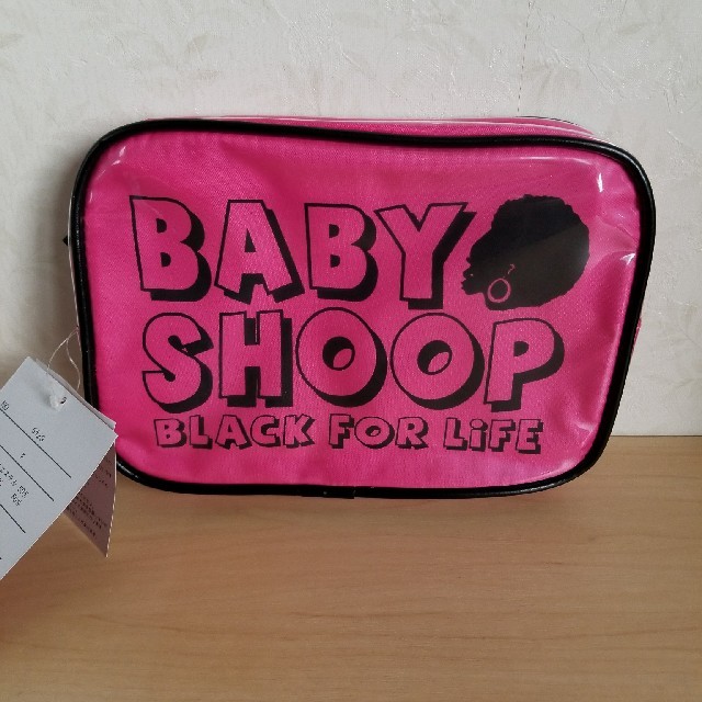 baby shoop(ベイビーシュープ)の《新品》babyshoop ポーチ レディースのファッション小物(ポーチ)の商品写真