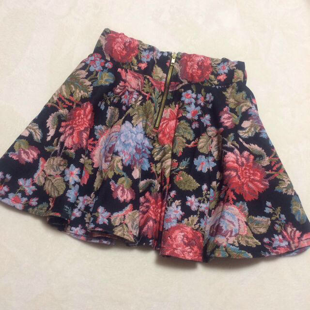 ROJITA(ロジータ)のROJITA ゴブランスカート レディースのスカート(ミニスカート)の商品写真