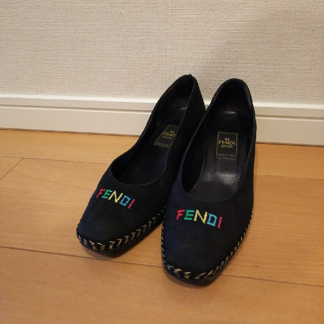 FENDI(フェンディ)の大幅値下げ★FENDI ウェッジソール パンプス レディースの靴/シューズ(ハイヒール/パンプス)の商品写真
