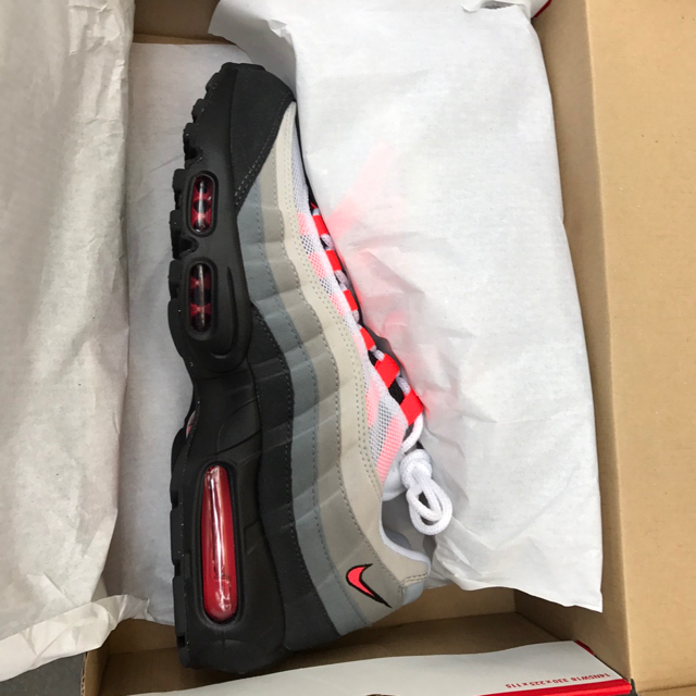 airmax95 solar red 26センチ