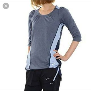 ナイキ(NIKE)の７分丈　Tシャツ　最終値下げ(Tシャツ(長袖/七分))