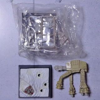 タカラトミー(Takara Tomy)のスター・ウォーズ ジオラマ ＡＴ－ＡＴ未開封品オマケ付き(SF/ファンタジー/ホラー)