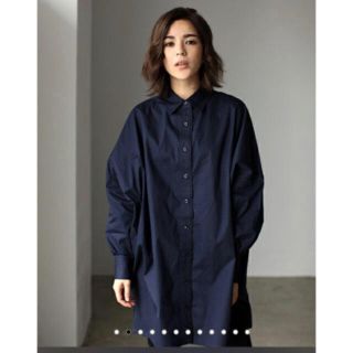 アズールバイマウジー(AZUL by moussy)のAZUL by moussyドロップショルダー 長袖 シャツ ネイビー M(シャツ/ブラウス(長袖/七分))