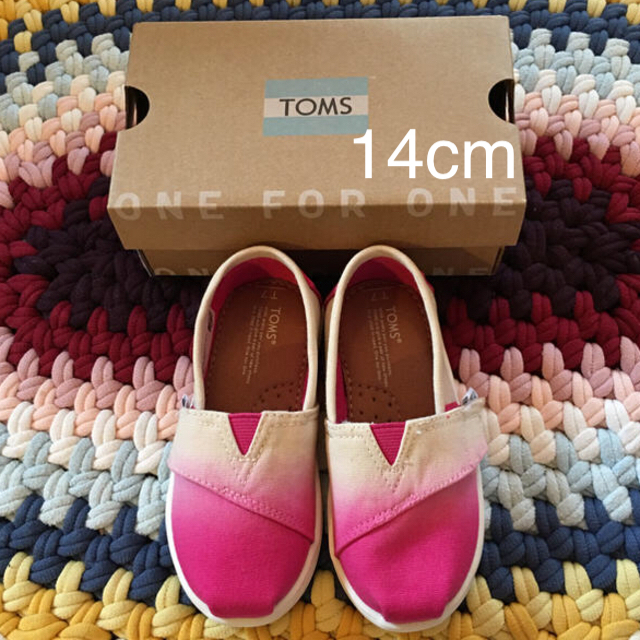 TOMS(トムズ)の【新品】TOMS KIDS shoes/US7-JP14cm キッズ/ベビー/マタニティのベビー靴/シューズ(~14cm)(スニーカー)の商品写真