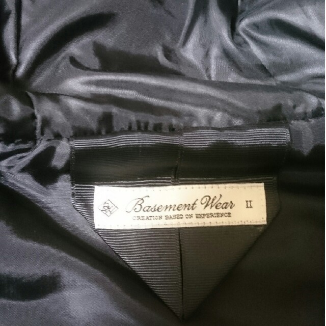 ダウンベスト Lサイズ ダークブラウン メンズのジャケット/アウター(ダウンベスト)の商品写真
