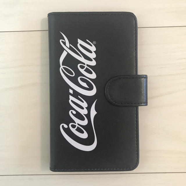 コカ・コーラ(コカコーラ)のiPhoneケース スマホ/家電/カメラのスマホアクセサリー(iPhoneケース)の商品写真