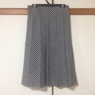 クミキョク(kumikyoku（組曲）)のひざ下スカート(ひざ丈スカート)