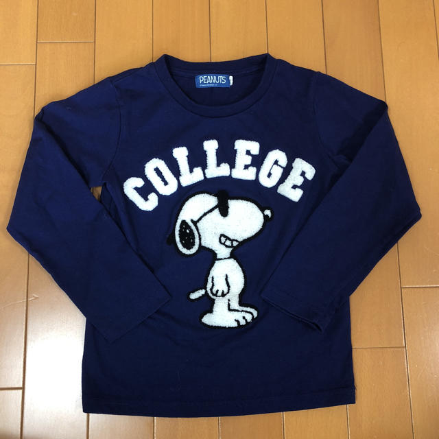 PEANUTS(ピーナッツ)のPEANUTS スヌーピーカットソー 120cm キッズ/ベビー/マタニティのキッズ服男の子用(90cm~)(Tシャツ/カットソー)の商品写真