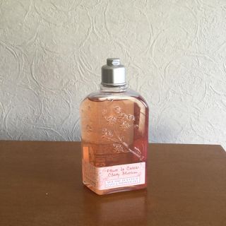 ロクシタン(L'OCCITANE)のロクシタン チェリーブロッサム シャワージェル ボディーソープ(ボディソープ/石鹸)