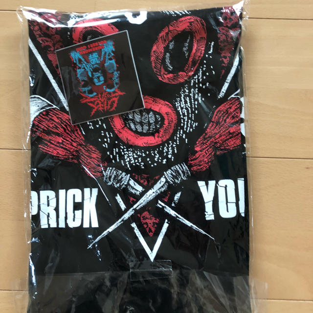 しけもくロッカーズ Tシャツ L 新品未使用の通販 by 【値下歓迎 しけもくロッカーズ Tシャツ L 新品未使用の通販 by 【値下歓迎