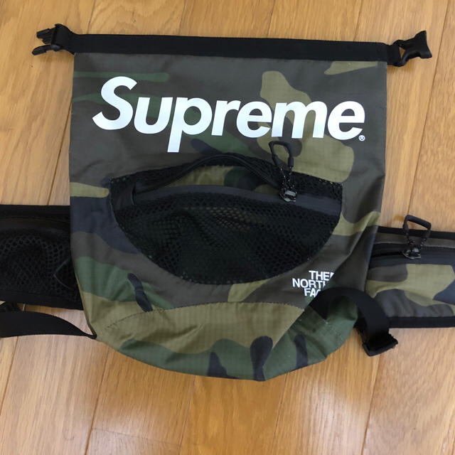 最安値！ supreme