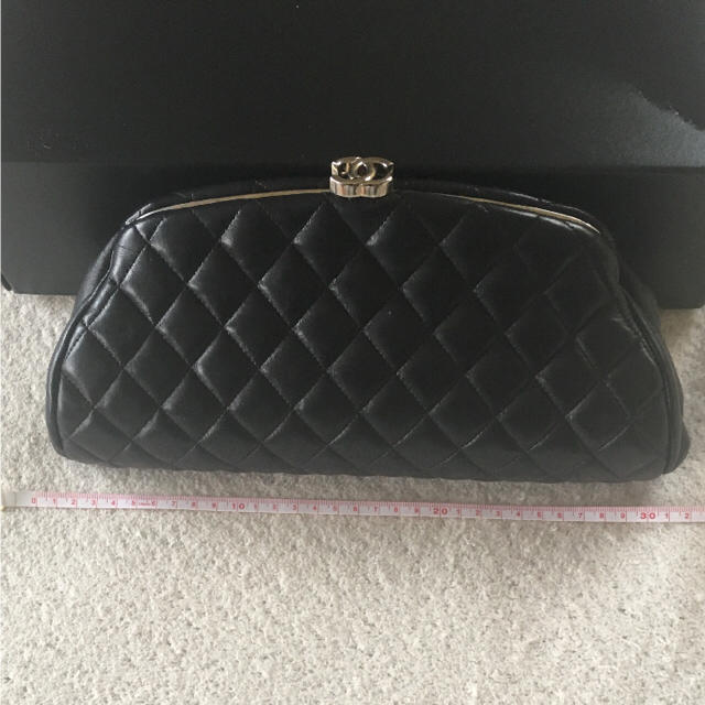 CHANEL(シャネル)のmegu様専用 CHANEL マトラッセ  がま口 クラッチ バッグ レディースのバッグ(クラッチバッグ)の商品写真