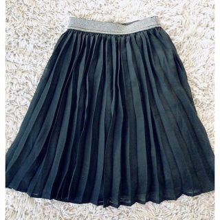 ジーユー(GU)の美品👗 GU キッズ プリーツ スカート 110 ブラック(スカート)