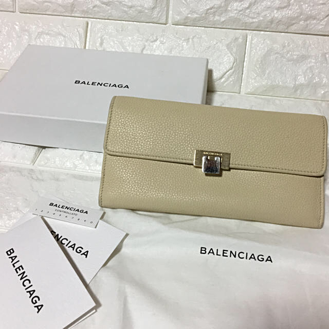 Balenciaga(バレンシアガ)のバレンシアガ♡超レア♡コンチネンタル財布♡正規品♡中古品 レディースのファッション小物(財布)の商品写真