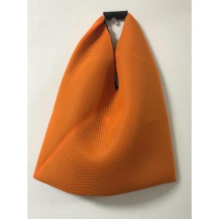 MM6(トートバッグ ・ オレンジ/橙色系)のフリマアイテム一覧 MM6(トートバッグ ・ オレンジ/橙色系)のフリマアイテム一覧