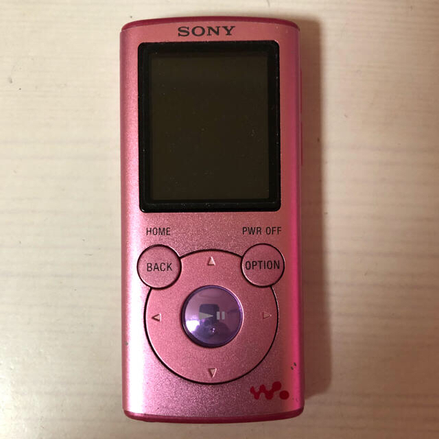 WALKMAN(ウォークマン)のウォークマン スマホ/家電/カメラのオーディオ機器(ポータブルプレーヤー)の商品写真