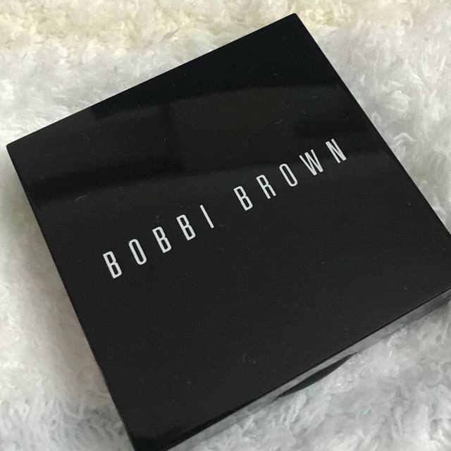 BOBBI BROWN(ボビイブラウン)のボビィブラウン  コスメ/美容のベースメイク/化粧品(フェイスパウダー)の商品写真