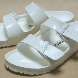 ビルケンシュトック(BIRKENSTOCK)のBirkenstock EVAサンダルArizona 白 23.5cm ドイツ製(サンダル)