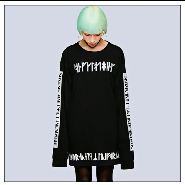 Boy London(ボーイロンドン)のdai様専用 LONG CLOTHING 2TONE T-SHIRT メンズのトップス(Tシャツ/カットソー(七分/長袖))の商品写真