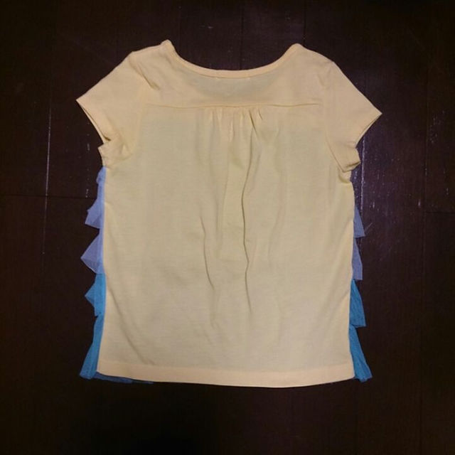 GU(ジーユー)のGU 110cm 半袖Tシャツ レース 黄色 ジーユー キッズ/ベビー/マタニティのキッズ服女の子用(90cm~)(その他)の商品写真