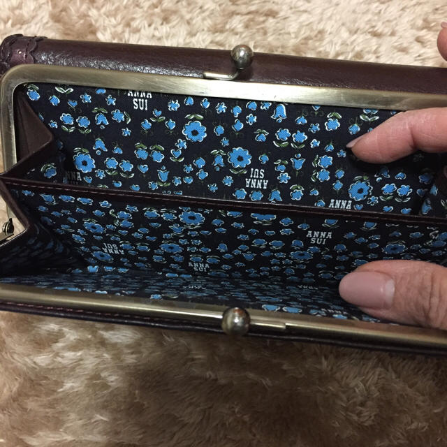 ANNA SUI(アナスイ)のUSED ANNA SUI長財布ブラウン レディースのファッション小物(財布)の商品写真