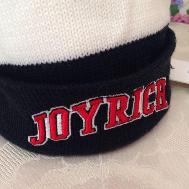 JOYRICH(ジョイリッチ)のJOYRICH ニット帽 新品 レディースの帽子(ニット帽/ビーニー)の商品写真