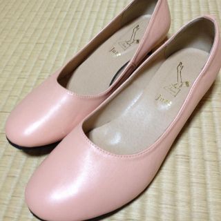 ジュゼ(Juze)の新品ピンクパンプス♡GW価格！(ハイヒール/パンプス)