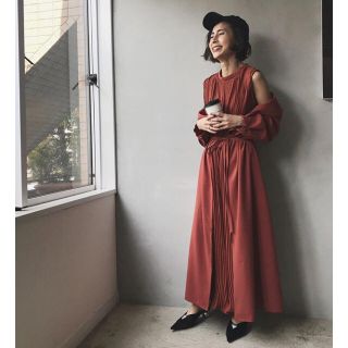 アメリヴィンテージ(Ameri VINTAGE)の2018SS FRONT PLEATS LONG DRESS(オールインワン)