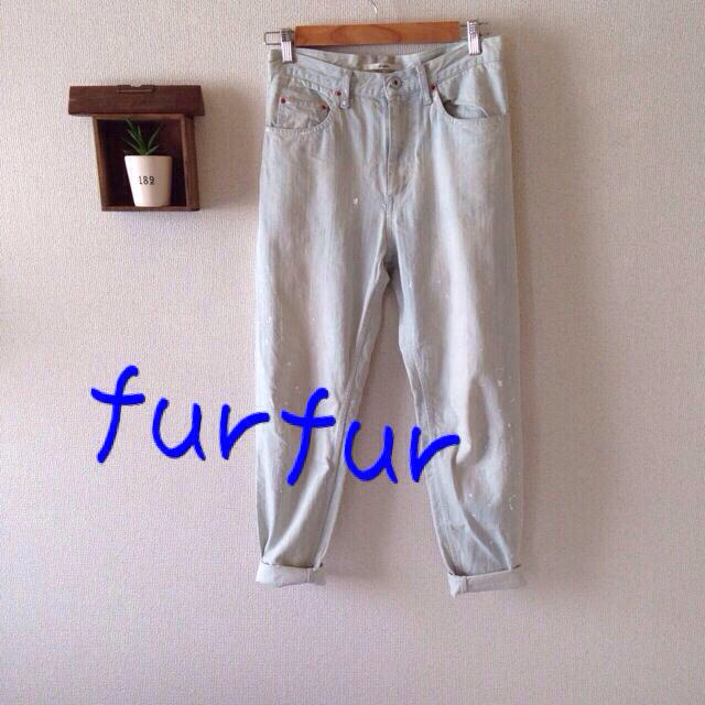 fur fur(ファーファー)のfurfurペイントデニム 可愛い レディースのパンツ(デニム/ジーンズ)の商品写真