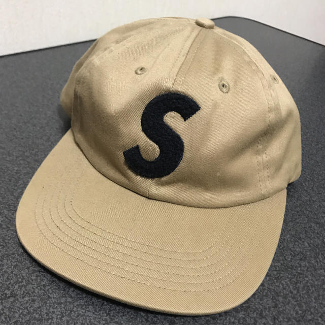 Supreme(シュプリーム)のsupreme  Sロゴキャップ Sロゴ メンズの帽子(キャップ)の商品写真