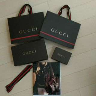 グッチ(Gucci)の【GUCCI】ショップ袋 空き箱 リボン カタログ(2005)(ショップ袋)