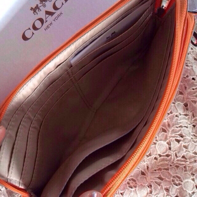 COACH(コーチ)のCOACH♡新品最新作の可愛い長財布 レディースのファッション小物(財布)の商品写真