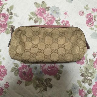 グッチ(Gucci)のGUCCIポーチ(ポーチ)