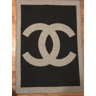 シャネル(CHANEL)のCHANEL 厚手ブランケット カシミヤウール混♪ラグ、ソファ、ベッドカバー(ソファカバー)