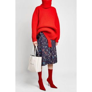 バレンシアガ ひざ丈スカート(花柄)の通販 6点 | Balenciagaの