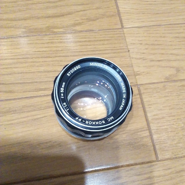 KONICA MINOLTA(コニカミノルタ)のジャンクMINOLTA　MC ROKKOR-PF 58mm f1.4 ミノルタ スマホ/家電/カメラのカメラ(レンズ(単焦点))の商品写真