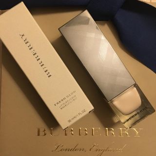 バーバリー(BURBERRY)のBURBERRY フレッシュグロウ ルミナスフルイドベース(化粧下地)